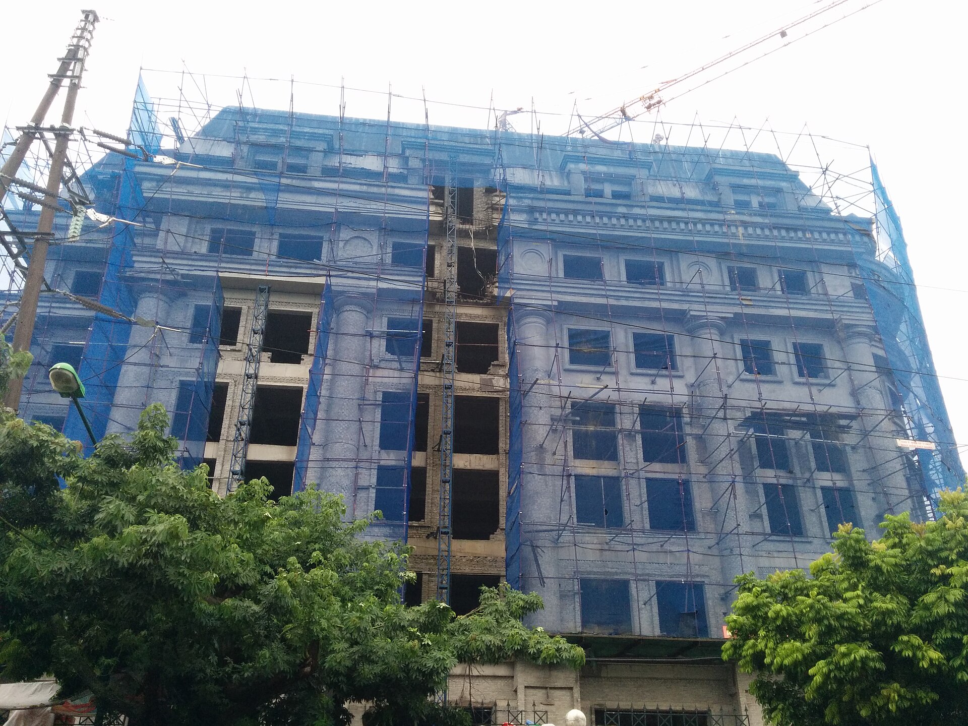 Quan s&aacute;t tổ chức thi c&ocirc;ng tại đ&ocirc; thị mật độ cao